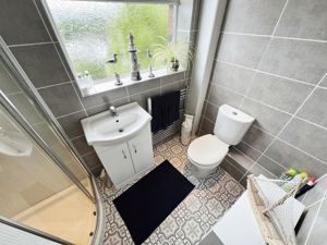 Shower Room - click for photo gallery